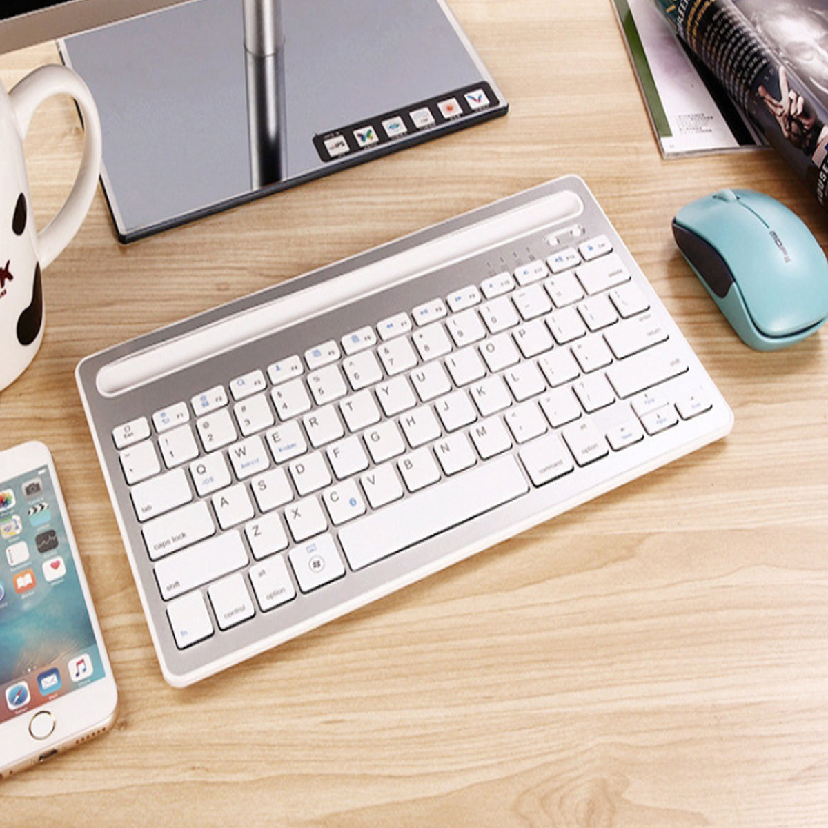 Multi-Task Master Multi-Device Bluetooth Keyboard