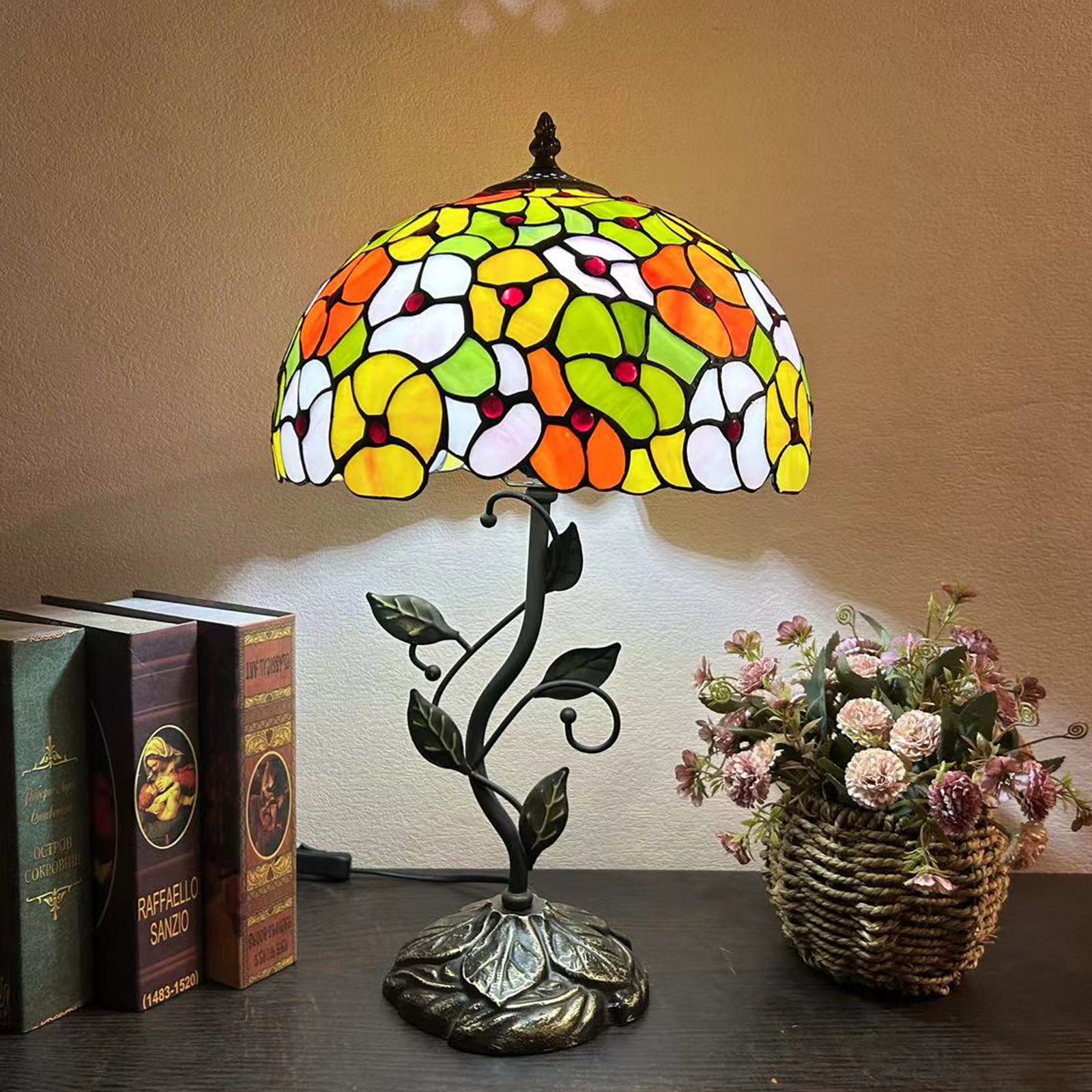 Tiffany-Style Glass Table Lamp