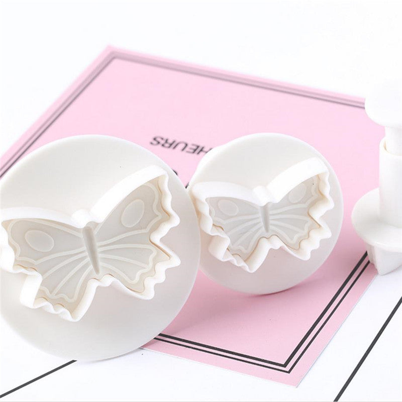 3-Piece Heart Cake Springform Pan Set