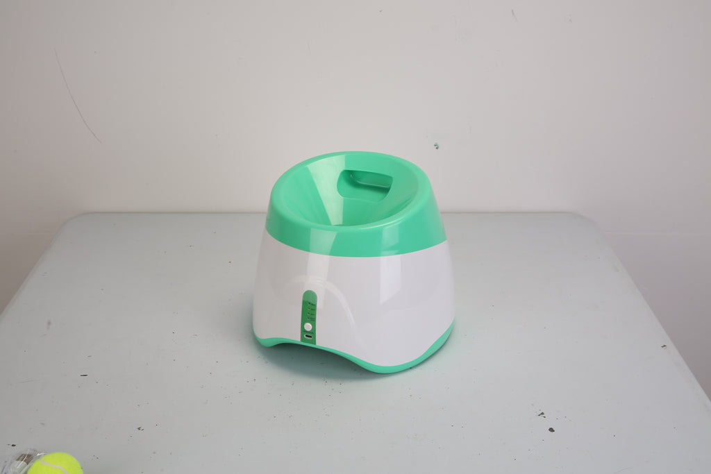 Automatic Dog Ball Launcher with 6 Balls