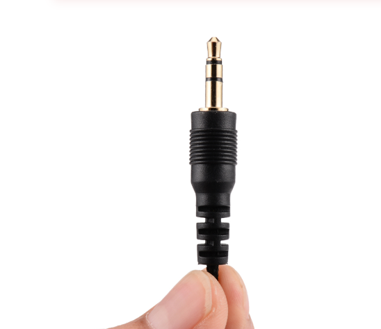 Lavalier Microphone with Headset and Mic Features