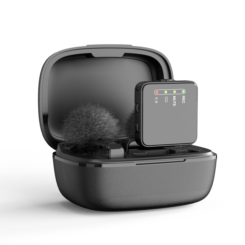 Wireless Lavalier Microphone for Live Streaming and KTV