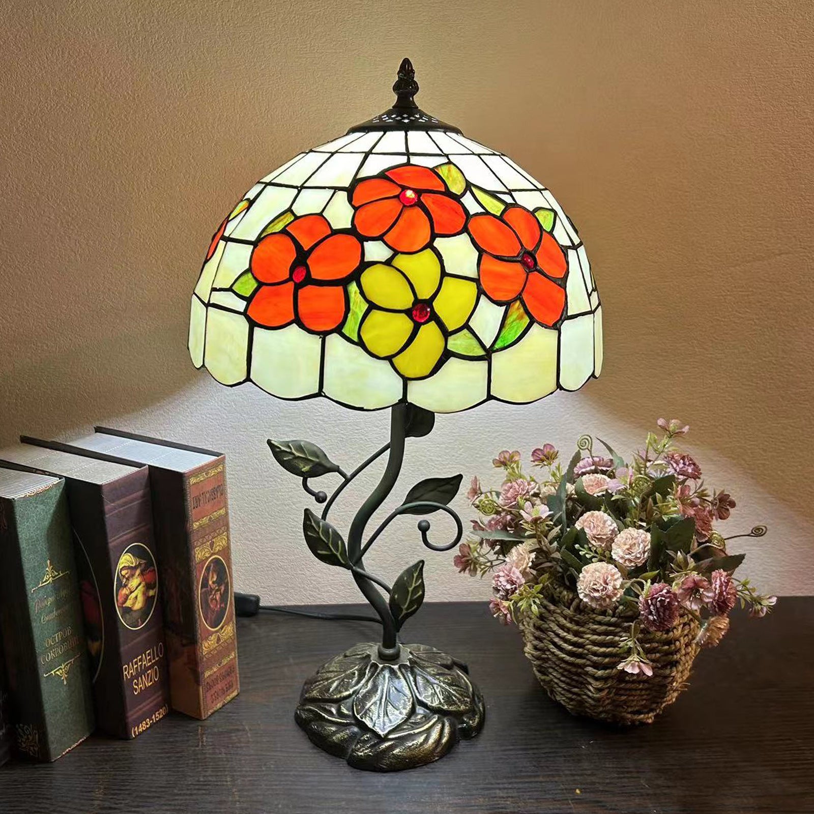 Tiffany-Style Glass Table Lamp