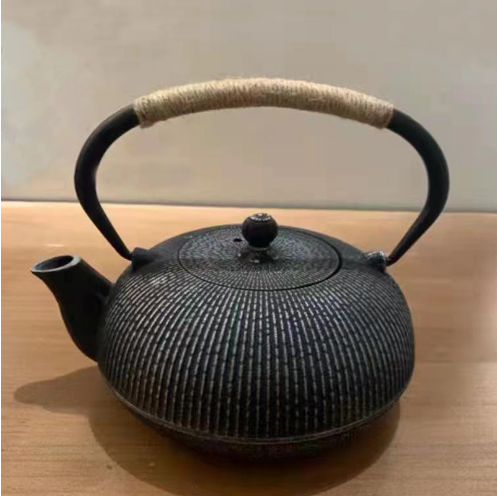 Japanese Craft Cast Iron Teapot with Infuser