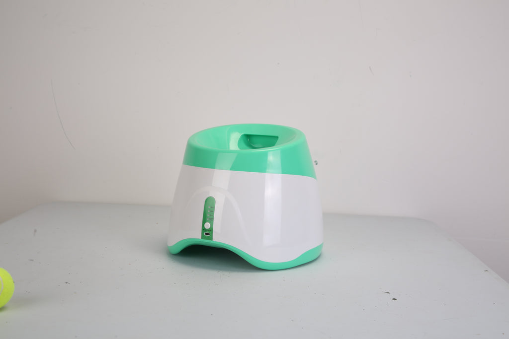 Automatic Dog Ball Launcher with 6 Balls