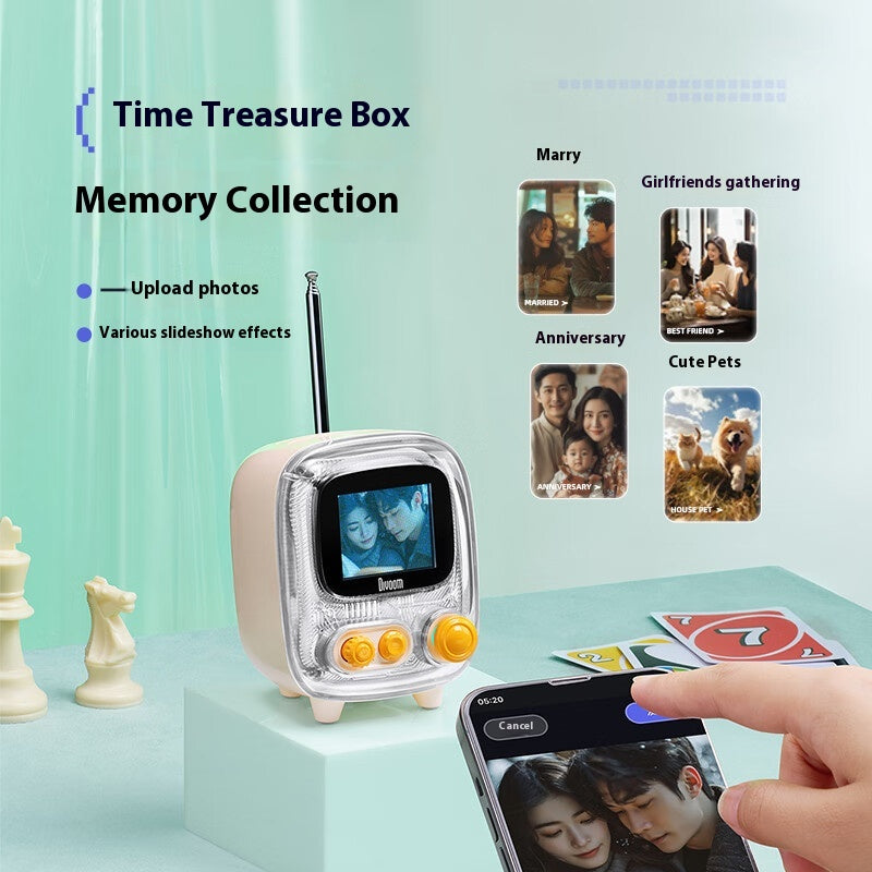 Retro Wireless Desktop Speaker