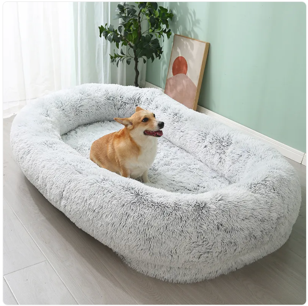 Plush Winter Pet Bed, Large