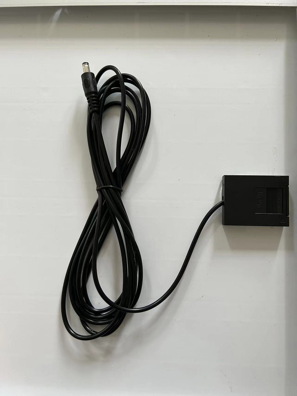 10W Portable USB Solar Panel with Voltage Regulation